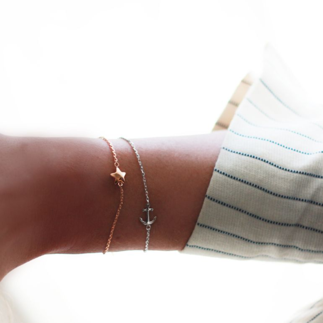 Nätt armband med ankare