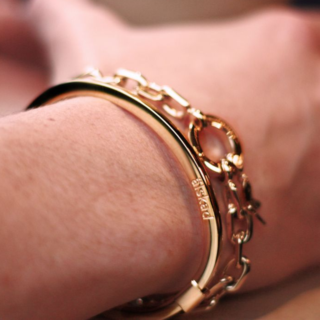 Stelt armband gravyr, Stål / Guld / Rosé