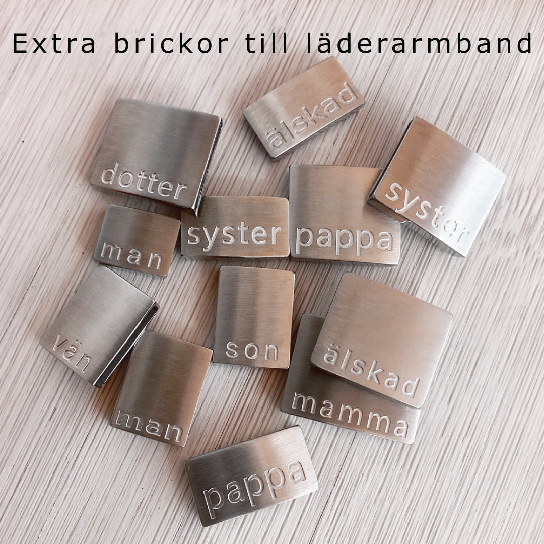 Bricka i rostfritt stål med färdig gravyr till läderarmband 8mm & 14mm - Armband köpes separat