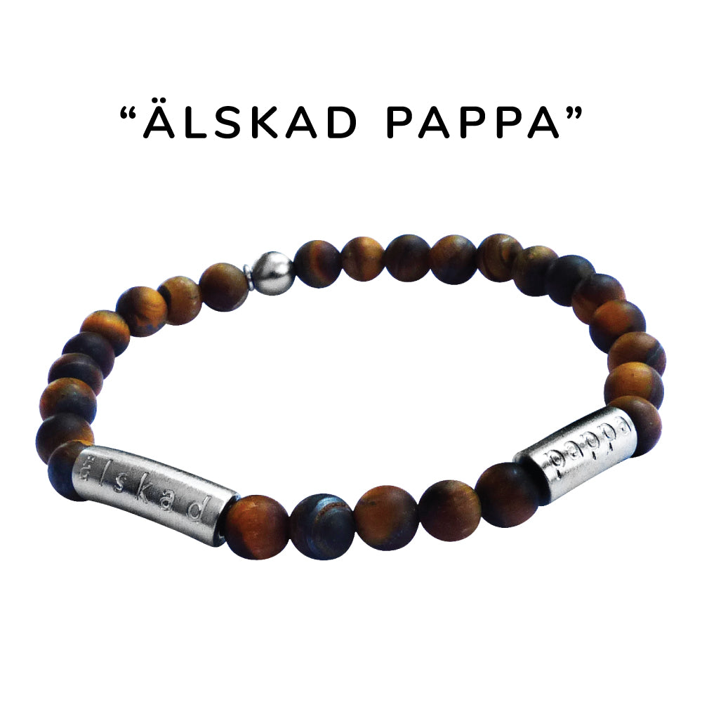 Snyggt elastiskt armband i brunmelerad halvädelsten Tigeröga och borstad stål med text