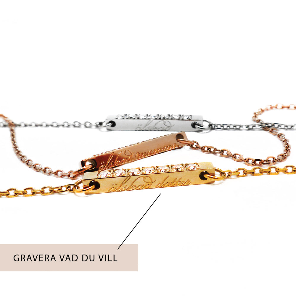 Nätt armband med gravyr - Finaste gåvan till någon viktig i ditt liv! Gravera vad du vill och gör armbandet ovärderligt för någon