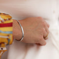 Elegant platt ormkedja som följer handleden mjukt. Perfekt armband att kombinera med andra. 16+5cm