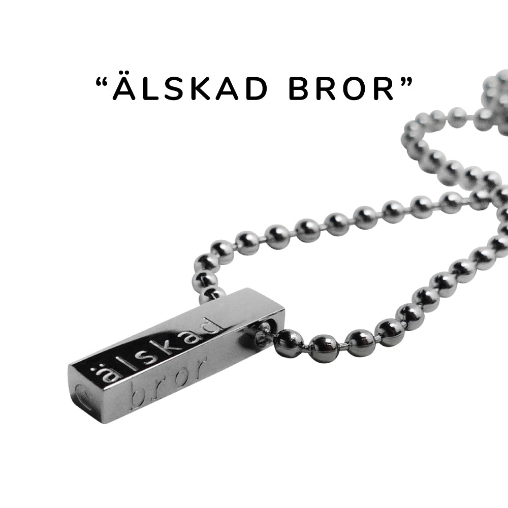 Underbart och personligt halsband i stål, valfri längd. Den perfekta gåvan till någon du älskar - vuxen som barn.